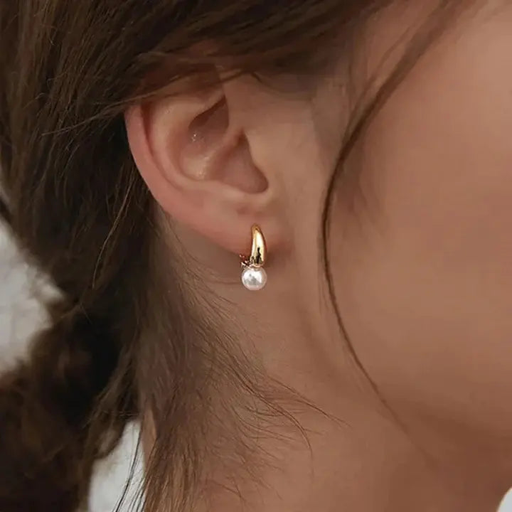 1+1 Offer: Small Pearl Earrings Gold Plated